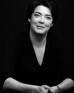 Hilary Summers